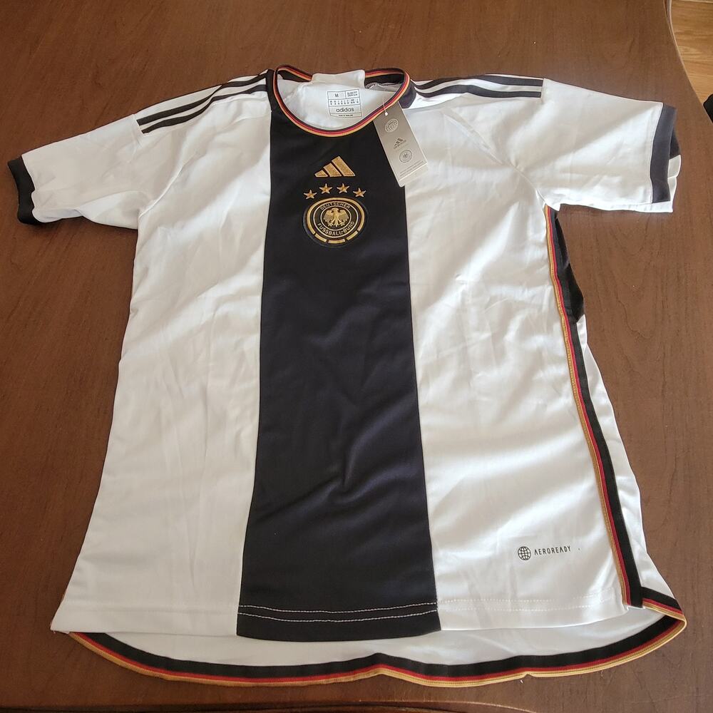 Adidas Germany  Home Men’s Soccer Jersey  White Deutscher Size M New iwth tags